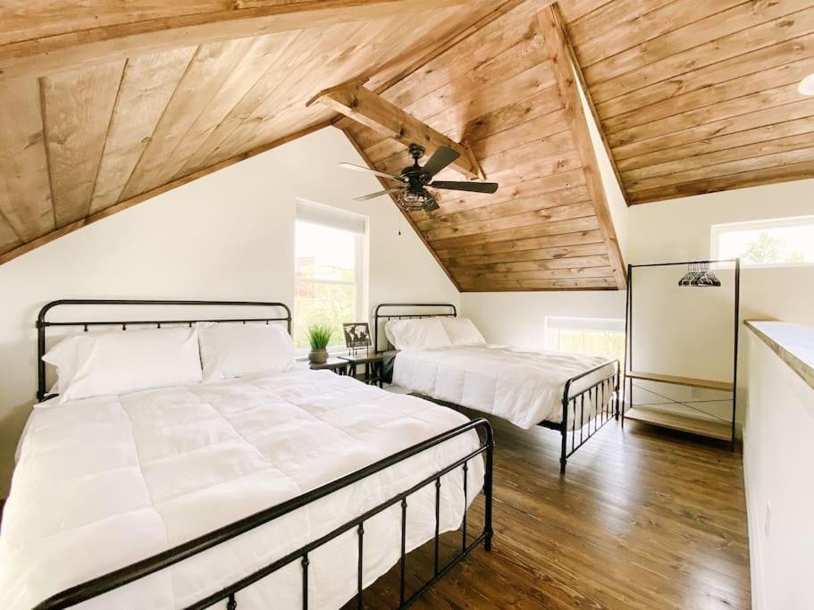 Modern Smoky Mountain Tiny House Appartement Pigeon Forge Buitenkant foto